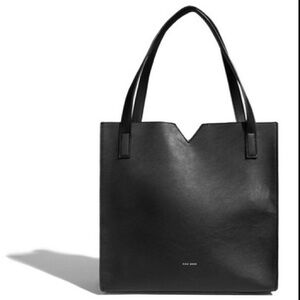 Pixie Mood Alicia Mini Tote Bag Black Vegan Leather 
Top Zipper Closure